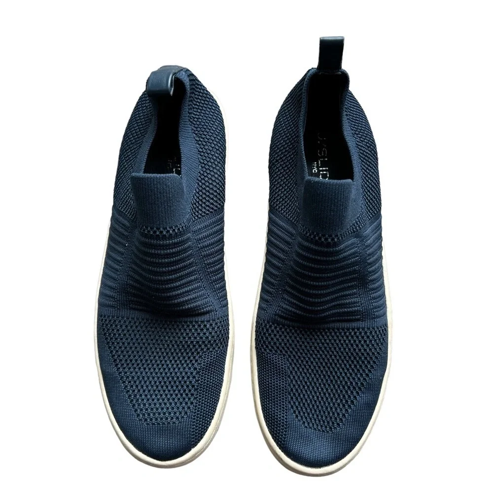 J Slides - Hilo Platform Mesh Navy Blue Sneakers Sz 8.5